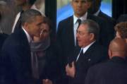 Poignée de mains historique Obama-Castro Le président américain Barack Obama a serré la main de son...