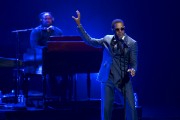 Maxwell: chanteur de charme? Un euphémisme! Maxwell: chanteur de charme? Un euphémisme!