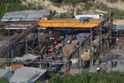 Turquie: plus de 160 mineurs tués dans une explosion - image 2.0 Les pompiers tentaient désespérément de pomper de l'air... (Photo AP) - image 2.0