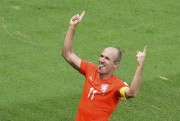 Une faute aux dépens d'Arjen Robben a provoqué... (PHOTO JAVIER SORIANO, AFP) - image 1.0