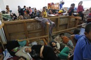 Gaza: «Arrêtez de combattre», implore l'ONU - image 2.0 Dans cette photo prise samedi dernier, des déplacés... (Photo: AP) - image 2.0