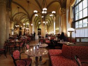 Le café Central, au style vénitien néo-gothique.... (PHOTO CHRISTIAN STEMPER, FOURNIE PAR TOURISME VIENNE) - image 2.0