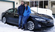 TESLA/ - image 9.0 Guillaume Dumas-Couture et Melissa Gervais devant leur Tesla.... (Photo Mathieu Belanger, colaboration spéciale) - image 9.0