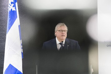 La CAQ est en faveur d'hôpitaux privés, croit Gaétan Barrette