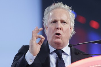 Jean Charest défend François Ouimet et parle d'improvisation au PLQ
