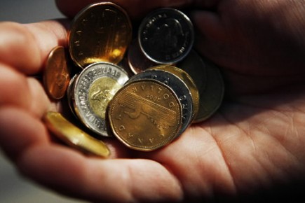 L'abolition de la taxe santé fera-t-elle fondre le crédit à la solidarité? Pour un contribuable qui gagne 30 000$, le... (Photo: Reuters)