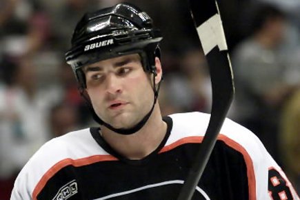 180402-eric-lindros.jpg