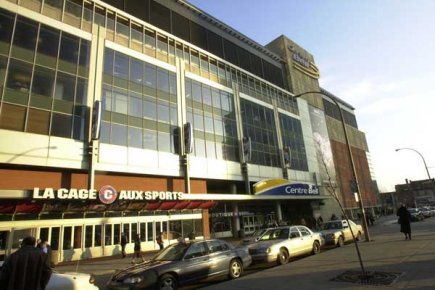 C'est un départ autour du Centre Bell De nombreux immeubles verront le jour autour du... (Photo Denis Courville, La Presse)