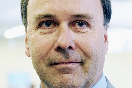 Marc Bellemare n'avait pas de lien avec la poursuite en cours, mais il connaît le dossier à fond puisqu'il a élaboré le document sur le sujet qui a servi de pierre d'assise au Parti libéral en 2003.