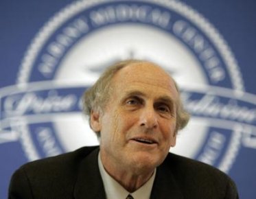 Né à Montréal, peut-être mais Sherbrookois, certainement.Le Prix Nobel de... (Archives The Associated Press)