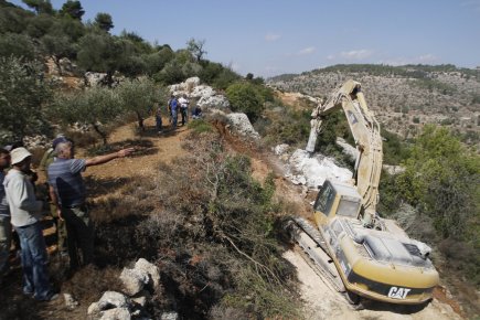 Au début du mois, des bulldozers israéliens préparaient... (Photo: Musa Al Shaer, Archives AFP)