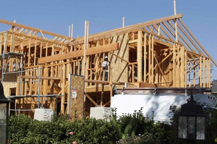 Hausse des mises en chantier en mai au Canada La SCHL a dénombré 18 301 mises en... (Photo AP)