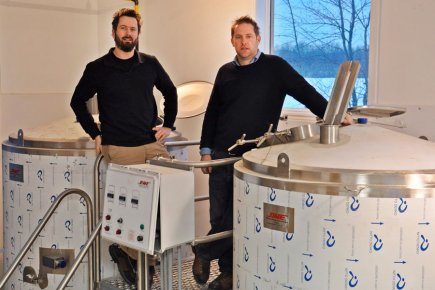 De charpentiers à microbrasseurs En fondant une microbrasserie biologique, Daniel Addey-Jibb... (Photo fournie par microbrasserie Le Castor)