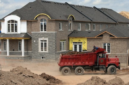 États-Unis: les ventes de maisons neuves ont progressé en mai Le nombre d'Américains ayant acheté une nouvelle maison... (Photo PC)