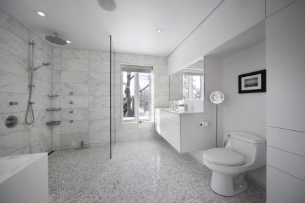 Tout de marbre vêtu L'architecte et entrepreneur général Laurent McComber a remis... (Photo: Steve Montpetit pour Les Ateliers L. McComber)