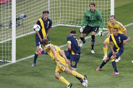 Andrei Shevchenko a marqué ses deux buts de... (Photo: Reuters)