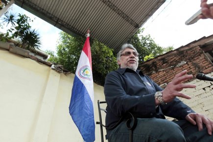 Fernando Lugo, président destitué du Paraguay, dit être... (Photo: Marcos Brindicci, Reuters)