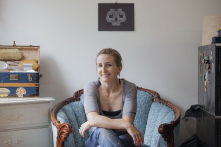 Un atelier de sérigraphie pour faire bonne impression Iris Sautier est passionnée de sérigraphie depuis les... (Photo: Édouard Plante-Fréchette, La Presse)