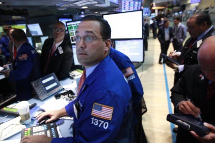 La BCE déçoit les marchés Les marchés boursiers ont clôturé en baisse, jeudi,... (PHOTO BRENDAN McDERMID, REUTERS)