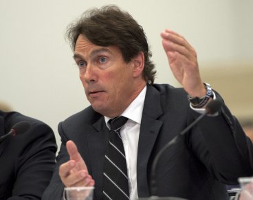 Bell-Astral: Québecor et Cogeco poursuivent leur lobbying Pierre Karl Péladeau s'est opposé au projet d'achat... (La Presse Canadienne)
