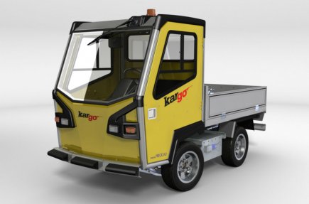 Des entreprises innovantes et performantes Le véhicule électrique Kargo, fabriqué à Sept-Îles, est... (Photo fournie par Précicad)