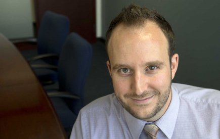 Quand les rumeurs au bureau indisposent Christian Drolet est directeur de la firme de... (PHOTO ROBERT SKINNER, LA PRESSE)