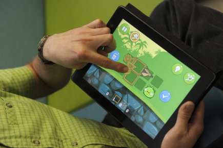 La suite du jeu Angry Birds inspire les studios québécois Dans Bad Piggies, la suite attendue d'Angry Birds... (Photo AP)