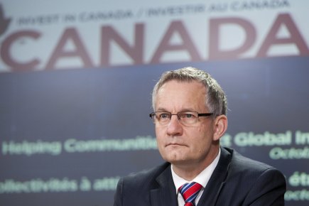 Libre-échange Canada-UE: manque de transparence? Le ministre fédéral du Commerce international, Ed Fast,... (Photo La Presse Canadienne)