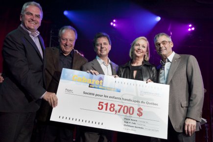 518 700$ pour les enfants handicapés Dans l'ordre habituel : Jean Duchesneau, Jean R....