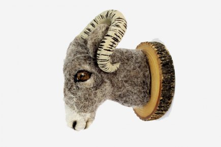 Felt Factory: faux trophées, vrai ravissement Sabine Alpers transforme en objets déco de faux... (Photo fournie par Sabine Alpers)
