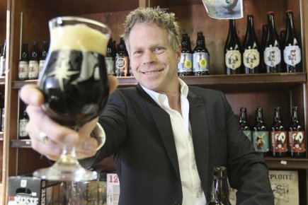 La meilleure bière porter du monde Gilles Dubé, président et cofondateur de la PME... (Photo Stéphane Champagne, collaboration spéciale)