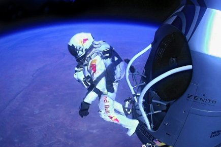 Publicités: les tops et les flops de 2012 Felix Baumgartner a franchi le mur du son... (Photo: archives Associated Press)