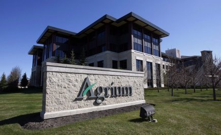 Les profits et revenus d'Agrium augmentent Le producteur d'engrais de Calgary a indiqué avoir... (PHOTO JEFF MCINTOSH, LA PRESSE CANADIENNE)