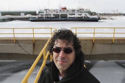 Un îlot flottant situé à Longueuil Normand Noël, président de la PME Navark, et... (Photo Stéphane Champagne, collaboration spéciale)
