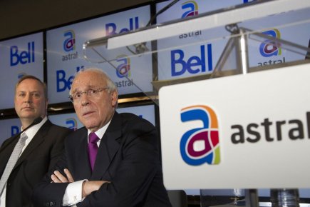 Québecor suggère d'interdire à Bell-Astral d'acheter V Les PDG de Bell Canada Enterprises (BCE) et... (Photo Christinne Muschi, Archives Reuters)