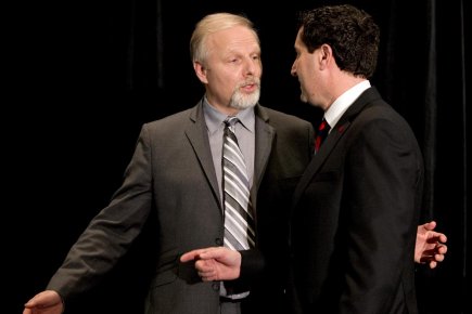 Forum stratégique: Lisée et Applebaum y seront Le maire Michael Applebaum (droite) et le ministre... (Photo : Alain Roberge, La Presse)