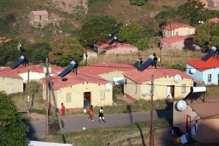 Afrique: Obama annoncera un plan de 7 milliards pour l'accès à l'électricité Power Africa est décrit par la Maison-Blanche comme... (Photo : Rajesh Jantilal, archives AFP)
