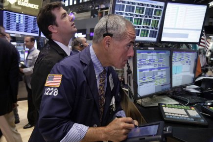 Wall Street rassurée par l'emploi américain En tout début d'échanges, le marché boursier new-yorkais... (PHOTO RICHARD DREW, ASSOCIATED PRESS)