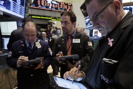 Wall Street entre prudence et solidité Lundi, Wall Street avait entamé avec prudence une... (Photo Richard Drew, Archives AP)