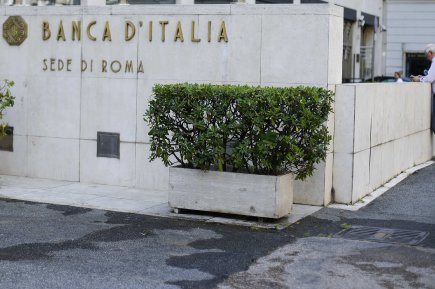 Europe: baisse du taux d'emprunt dans les pays fragiles Un emprunt italien a été bien accueilli par... (Photo archives Reuters)