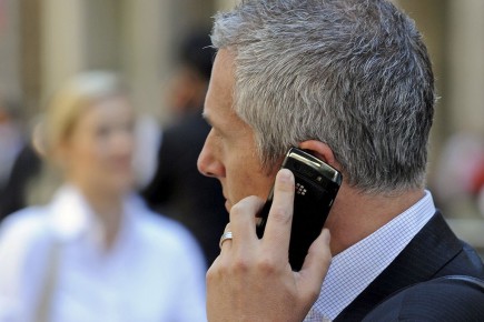 Sans-fil: le CRTC pose des questions Le CRTC s'inquiète des frais d'itinérance que les entreprises... (Photo Archives AFP)