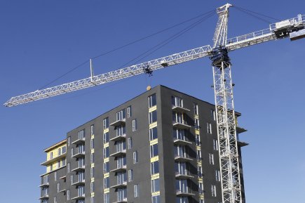 Combien faut-il payer pour un condo près du métro? En mai, les mises en chantier ont bondi... (Simon SB, Le Droit)