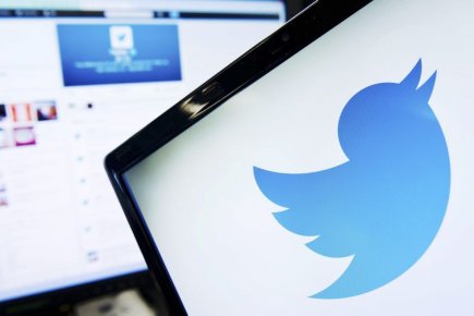 Twitter veut entrer en Bourse Depuis celle de Facebook, le premier réseau social... (PHOTO LEON NEAL, AFP)