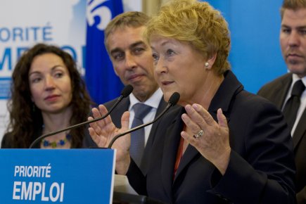 Politique économique: offensive tous azimuts du gouvernement Marois La première ministre Pauline Marois a levé le... (PHOTO OLIVIER JEAN, LA PRESSE)