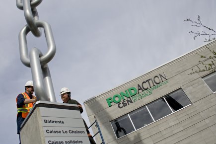 Un coup de main au fonds de la CSN Fondaction CSN est propriétaire des terrains du Carré... (Photo David Boily, archives La Presse)