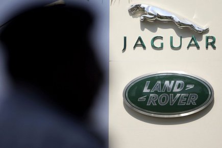 Record historique de ventes de voitures pour Jaguar Land Rover en 2013 Jaguar Land Rover affirme que Jaguar est la... (Photo AP)