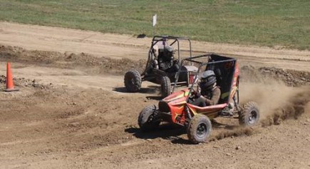 La Baja SAE Illinois s'est tenue du 7 au 10 juin au Caterpillar Edwards Demonstration and Learning Center à Peoria, en Illinois.