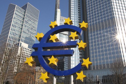 Le FMI prédit une croissance de 1,9% pour la zone euro en entier cette année, en hausse de 0,2% par rapport à sa projection précédente.