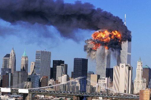 Le 11 septembre 2001, les tours du World... (Photo: AP)
