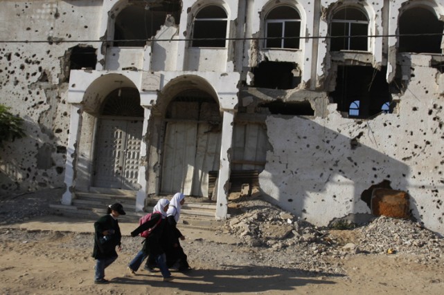 Gaza: l’ONU, à court d’argent, suspend son aide aux réparations de maisons